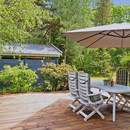 Luci - 950m From The Sea By Interhome