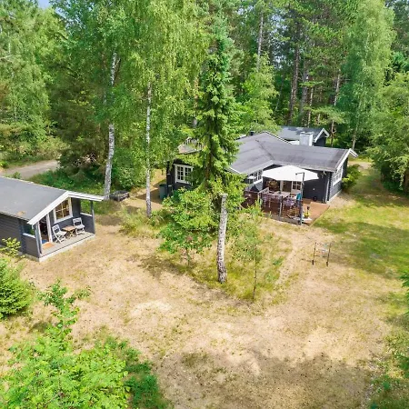 Luci - 950m From The Sea By Interhome Holiday home